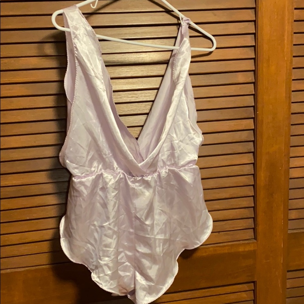 **VINTAGE** nightie